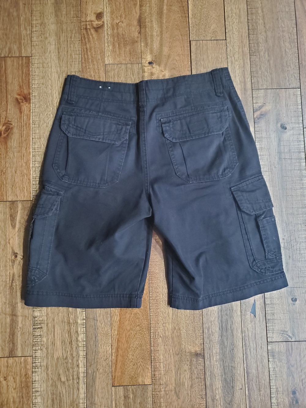 UNIONBAY Men's Black Cargo Shorts with Flap Pockets